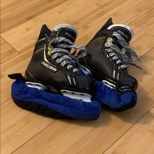 Bauer kids hockey skates